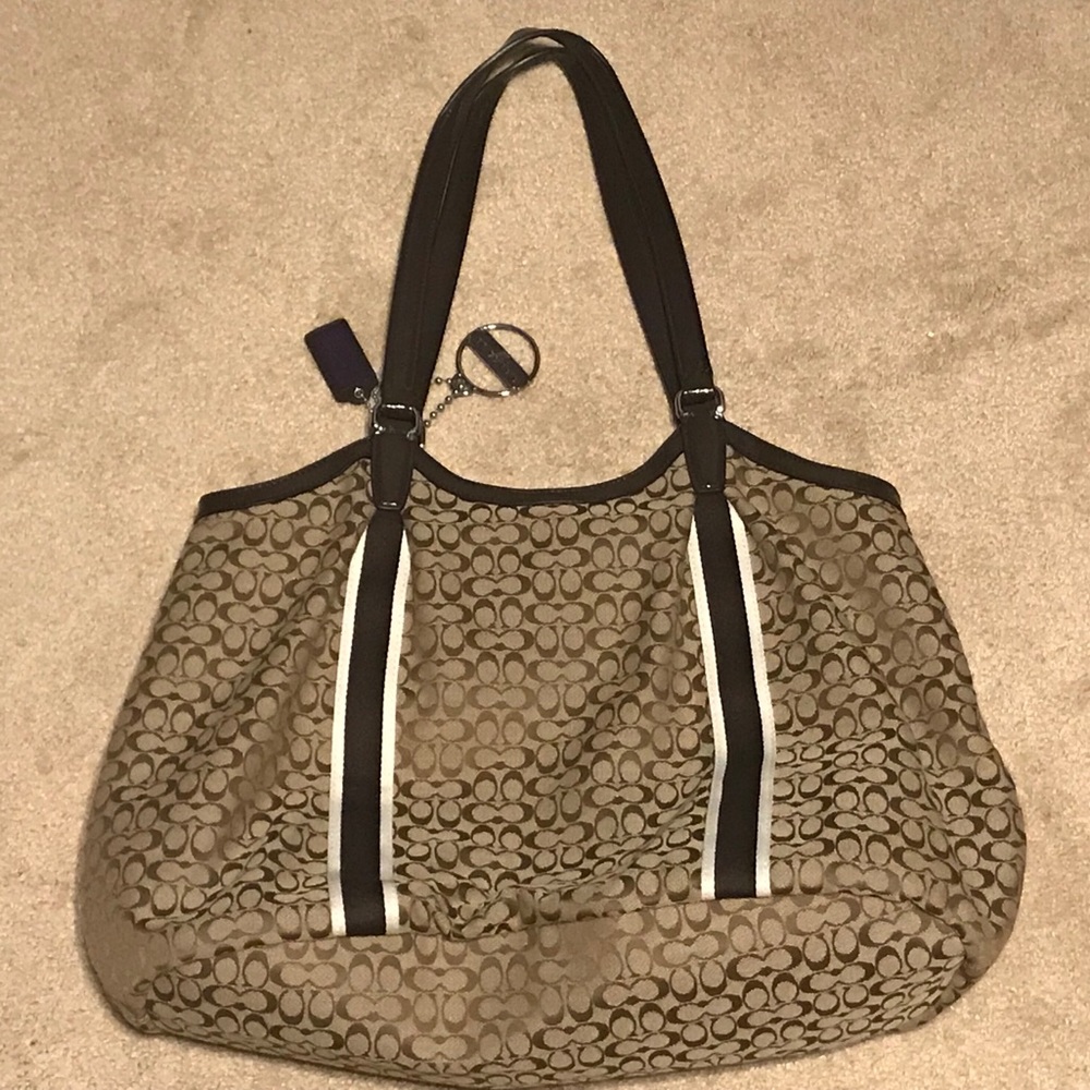 Authentic coach purse